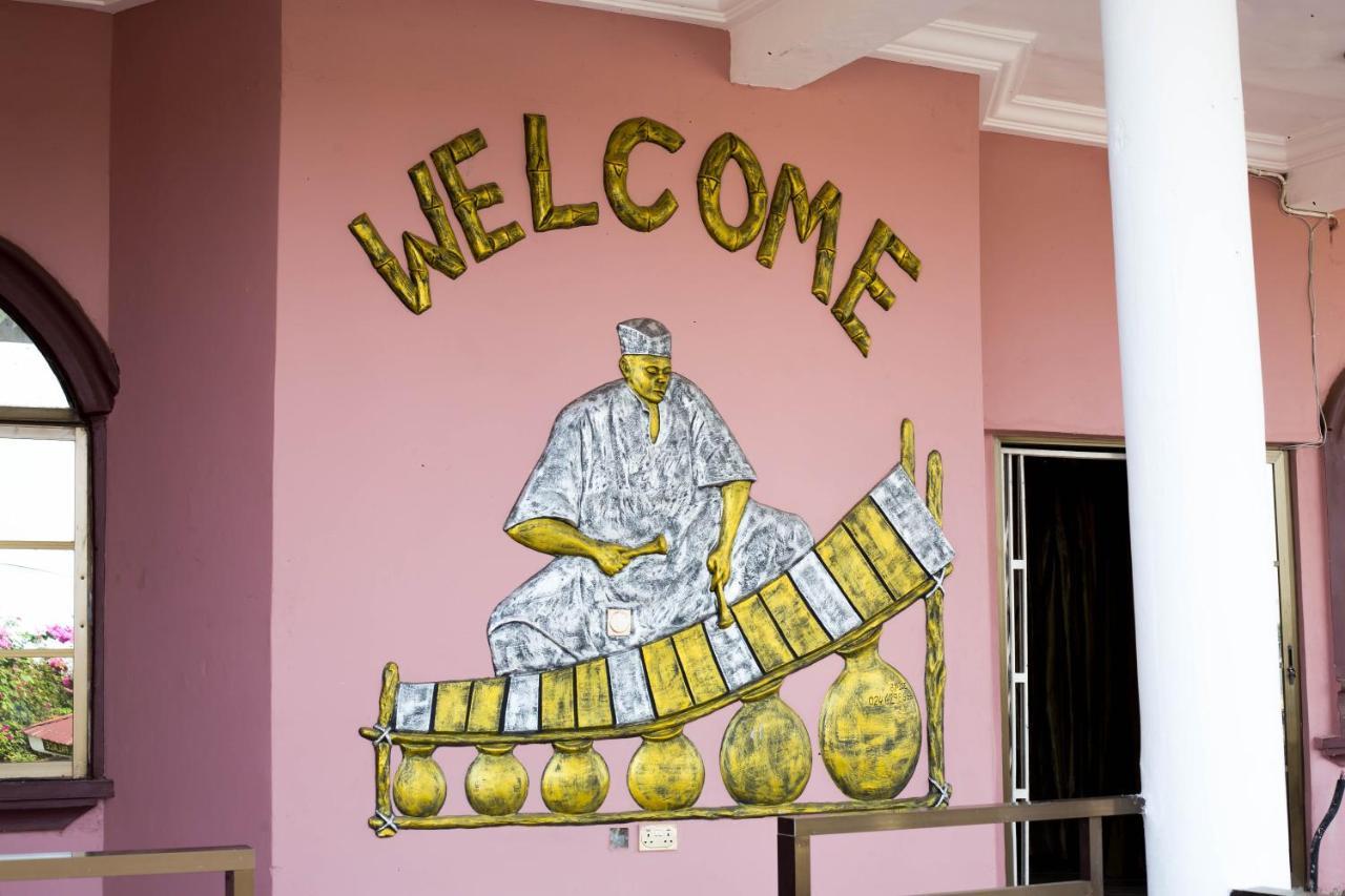 Gya-Son Royal Guest House Kumasi Eksteriør billede