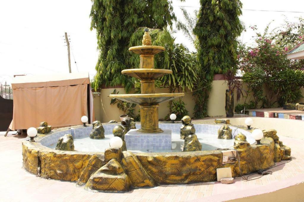 Gya-Son Royal Guest House Kumasi Eksteriør billede